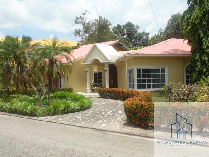 Casas en venta en Colonia Quintas El Dorado, San Pedro Sula Quierocasa.hn