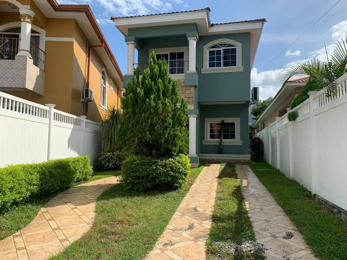 Casas en venta en RESIDENCIAL VILLAS SAN ANTONIO, San Pedro Sula