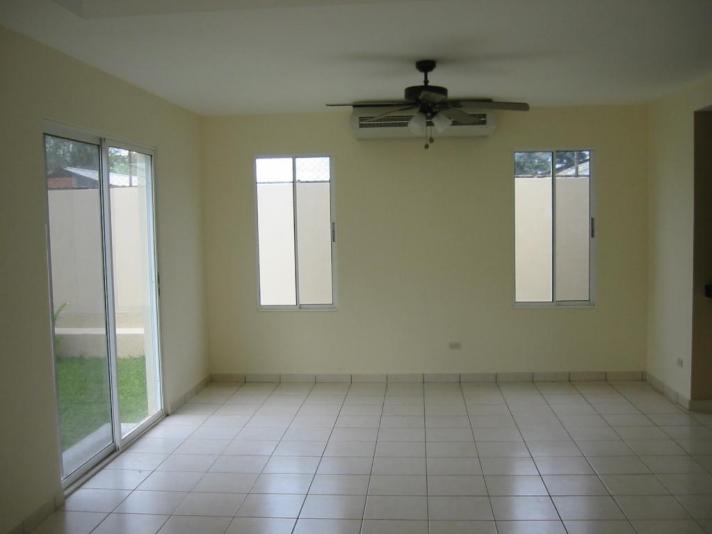 Townhouses en alquiler en Barrio Rio de Piedras, San Pedro Sula